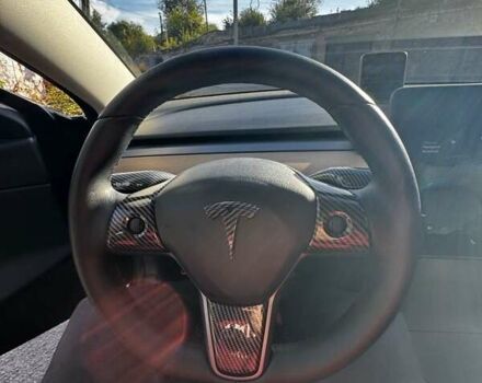 Тесла Модель 3 2020 у Кам'янське (Дніпродзержинськ) на Automoto.ua Синій Тесла Модель 3, об'ємом двигуна 0 л та пробігом 82 тис. км за 20000 $, фото 16 на Automoto.ua