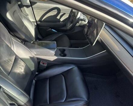 Тесла Модель 3 2020 у Кам'янське (Дніпродзержинськ) на Automoto.ua Синій Тесла Модель 3, об'ємом двигуна 0 л та пробігом 82 тис. км за 20000 $, фото 9 на Automoto.ua