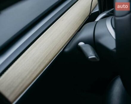 Тесла Модель 3 2020 в Киеве на Automoto.ua Синий Тесла Модель 3, объемом двигателя 0 л и пробегом 137 тыс. км за 20000 $, фото 23 на Automoto.ua