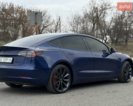 Синий Тесла Модель 3, объемом двигателя 0 л и пробегом 64 тыс. км за 19900 $, фото 3 на Automoto.ua