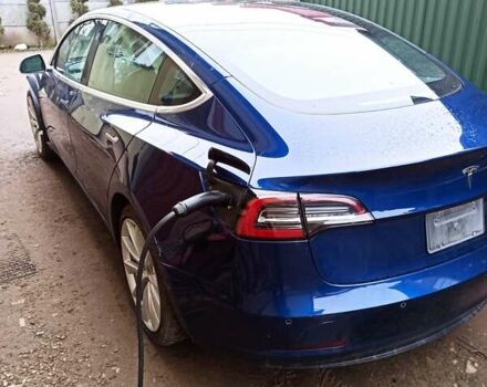 Синий Тесла Модель 3, объемом двигателя 0 л и пробегом 181 тыс. км за 11900 $, фото 3 на Automoto.ua