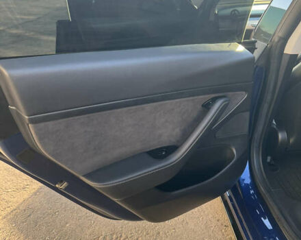 Синій Тесла Модель 3, об'ємом двигуна 0 л та пробігом 140 тис. км за 16700 $, фото 11 на Automoto.ua