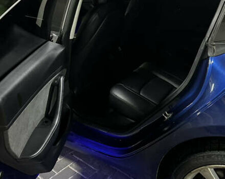 Синій Тесла Модель 3, об'ємом двигуна 0 л та пробігом 127 тис. км за 20500 $, фото 7 на Automoto.ua