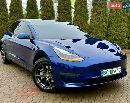 Синій Тесла Модель 3, об'ємом двигуна 0 л та пробігом 135 тис. км за 15800 $, фото 3 на Automoto.ua