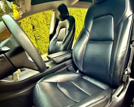 Синій Тесла Модель 3, об'ємом двигуна 0 л та пробігом 135 тис. км за 15800 $, фото 59 на Automoto.ua