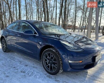 Синий Тесла Модель 3, объемом двигателя 0 л и пробегом 67 тыс. км за 22000 $, фото 1 на Automoto.ua