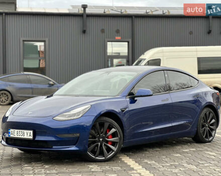 Синий Тесла Модель 3, объемом двигателя 0 л и пробегом 55 тыс. км за 19999 $, фото 5 на Automoto.ua
