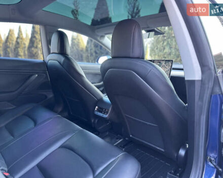 Синий Тесла Модель 3, объемом двигателя 0 л и пробегом 71 тыс. км за 17500 $, фото 86 на Automoto.ua