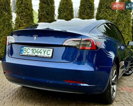 Синій Тесла Модель 3, об'ємом двигуна 0 л та пробігом 135 тис. км за 15800 $, фото 15 на Automoto.ua