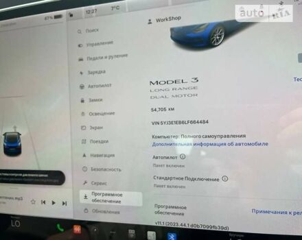 Синий Тесла Модель 3, объемом двигателя 0 л и пробегом 54 тыс. км за 28000 $, фото 19 на Automoto.ua