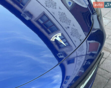 Синий Тесла Модель 3, объемом двигателя 0 л и пробегом 71 тыс. км за 17500 $, фото 17 на Automoto.ua