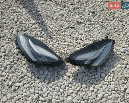 Синій Тесла Модель 3, об'ємом двигуна 0 л та пробігом 75 тис. км за 3000 $, фото 11 на Automoto.ua