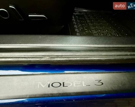 Синій Тесла Модель 3, об'ємом двигуна 0 л та пробігом 135 тис. км за 15800 $, фото 77 на Automoto.ua