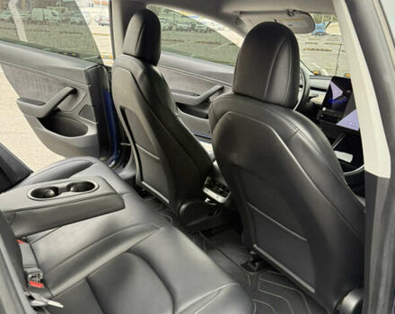 Тесла Модель 3 2020 в Днепре (Днепропетровске) на Automoto.ua Синий Тесла Модель 3, объемом двигателя 0 л и пробегом 140 тыс. км за 14900 $, фото 13 на Automoto.ua