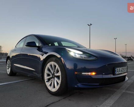 Синий Тесла Модель 3, объемом двигателя 0 л и пробегом 80 тыс. км за 23000 $, фото 7 на Automoto.ua