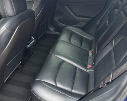 Синий Тесла Модель 3, объемом двигателя 0 л и пробегом 146 тыс. км за 19999 $, фото 7 на Automoto.ua