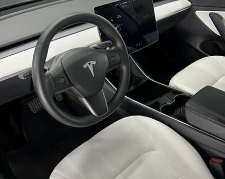Синий Тесла Модель 3, объемом двигателя 0 л и пробегом 204 тыс. км за 15500 $, фото 6 на Automoto.ua