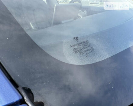 Синій Тесла Модель 3, об'ємом двигуна 0 л та пробігом 81 тис. км за 16800 $, фото 38 на Automoto.ua