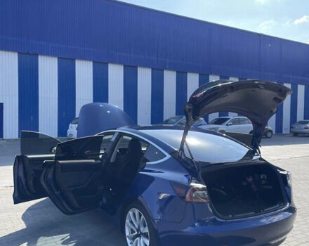 Тесла Модель 3 2020 у Одесі на Automoto.ua Синій Тесла Модель 3, об'ємом двигуна 0 л та пробігом 109 тис. км за 16000 $, фото 7 на Automoto.ua