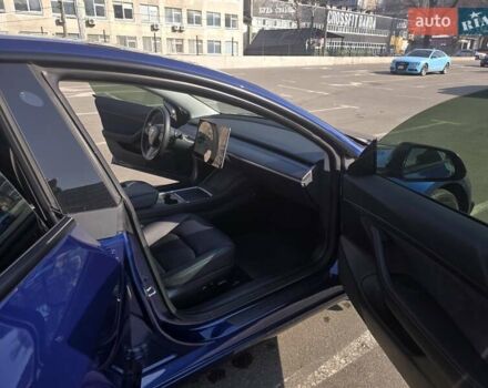 Синий Тесла Модель 3, объемом двигателя 0 л и пробегом 19 тыс. км за 18000 $, фото 37 на Automoto.ua