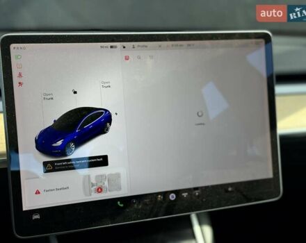 Синий Тесла Модель 3, объемом двигателя 0 л и пробегом 55 тыс. км за 13900 $, фото 11 на Automoto.ua