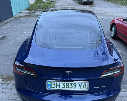 Синий Тесла Модель 3, объемом двигателя 0 л и пробегом 57 тыс. км за 18200 $, фото 5 на Automoto.ua