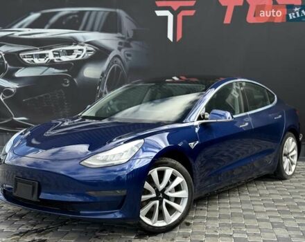 Синий Тесла Модель 3, объемом двигателя 0 л и пробегом 55 тыс. км за 13900 $, фото 1 на Automoto.ua