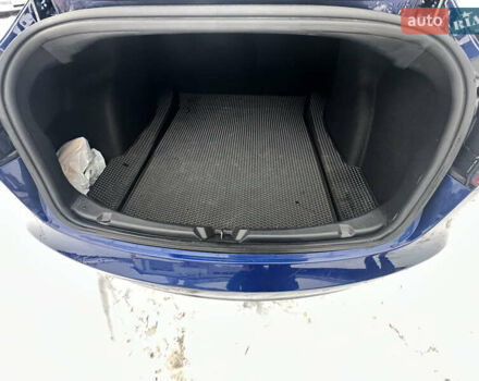 Синій Тесла Модель 3, об'ємом двигуна 0 л та пробігом 101 тис. км за 19500 $, фото 29 на Automoto.ua