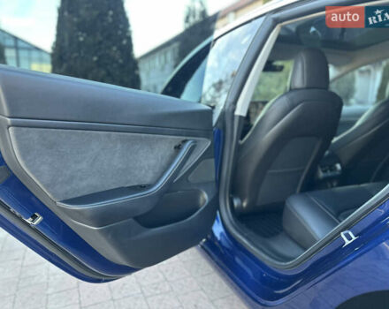 Синий Тесла Модель 3, объемом двигателя 0 л и пробегом 71 тыс. км за 17500 $, фото 89 на Automoto.ua