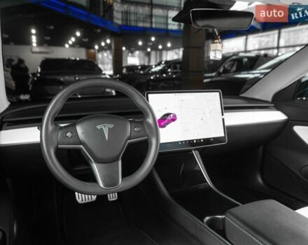 Синій Тесла Модель 3, об'ємом двигуна 0 л та пробігом 31 тис. км за 24900 $, фото 27 на Automoto.ua