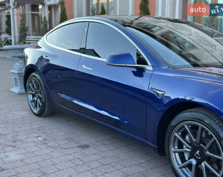 Синий Тесла Модель 3, объемом двигателя 0 л и пробегом 71 тыс. км за 17500 $, фото 11 на Automoto.ua