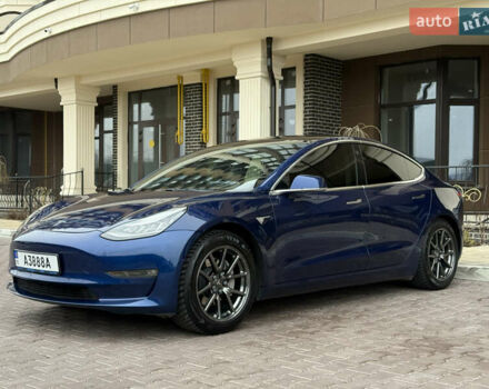 Синій Тесла Модель 3, об'ємом двигуна 0 л та пробігом 62 тис. км за 16990 $, фото 3 на Automoto.ua