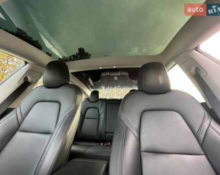 Синій Тесла Модель 3, об'ємом двигуна 0 л та пробігом 98 тис. км за 16950 $, фото 16 на Automoto.ua