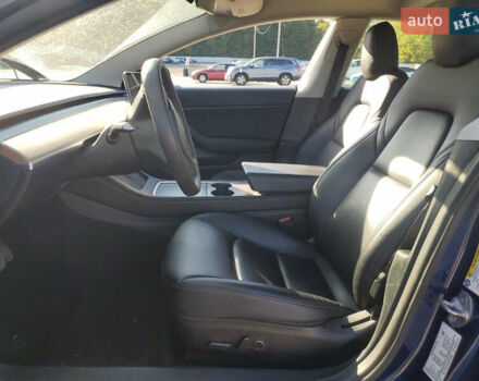 Синій Тесла Модель 3, об'ємом двигуна 0 л та пробігом 122 тис. км за 10000 $, фото 7 на Automoto.ua