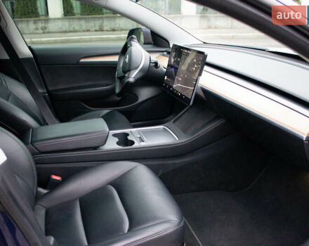 Синій Тесла Модель 3, об'ємом двигуна 0 л та пробігом 74 тис. км за 25700 $, фото 10 на Automoto.ua