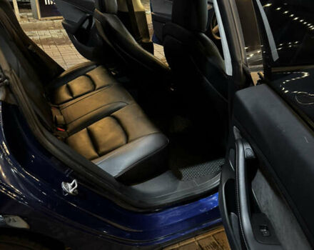 Синий Тесла Модель 3, объемом двигателя 0 л и пробегом 76 тыс. км за 19000 $, фото 10 на Automoto.ua