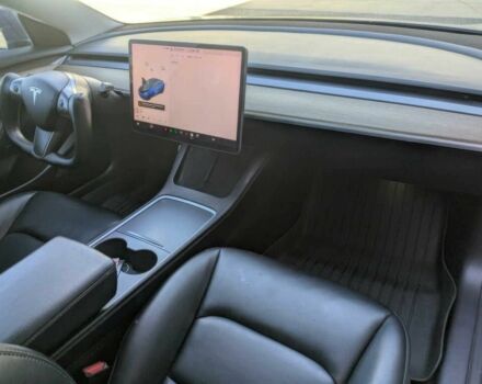 Тесла Модель 3 2021 у Києві на Automoto.ua Синій Тесла Модель 3, об'ємом двигуна 0 л та пробігом 28 тис. км за 8900 $, фото 8 на Automoto.ua