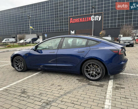 Синій Тесла Модель 3, об'ємом двигуна 0 л та пробігом 142 тис. км за 19999 $, фото 10 на Automoto.ua