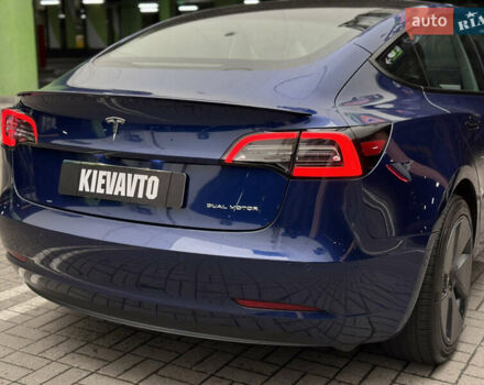 Синий Тесла Модель 3, объемом двигателя 0 л и пробегом 37 тыс. км за 22000 $, фото 24 на Automoto.ua