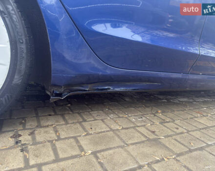 Синий Тесла Модель 3, объемом двигателя 0 л и пробегом 83 тыс. км за 19000 $, фото 20 на Automoto.ua