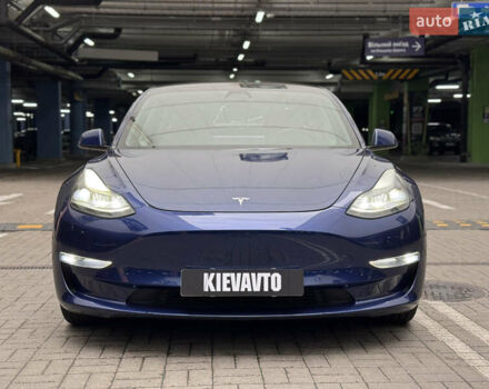 Синий Тесла Модель 3, объемом двигателя 0 л и пробегом 37 тыс. км за 22000 $, фото 2 на Automoto.ua