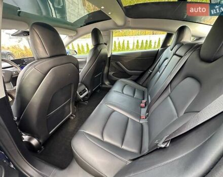 Синій Тесла Модель 3, об'ємом двигуна 0 л та пробігом 98 тис. км за 16950 $, фото 21 на Automoto.ua