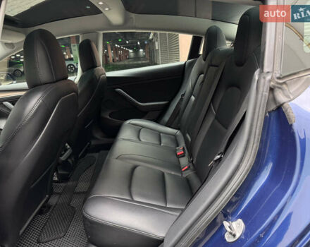 Синий Тесла Модель 3, объемом двигателя 0 л и пробегом 37 тыс. км за 22000 $, фото 28 на Automoto.ua