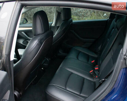 Синій Тесла Модель 3, об'ємом двигуна 0 л та пробігом 74 тис. км за 25700 $, фото 18 на Automoto.ua