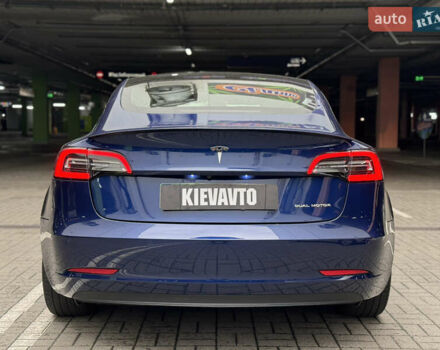 Синий Тесла Модель 3, объемом двигателя 0 л и пробегом 37 тыс. км за 22000 $, фото 7 на Automoto.ua