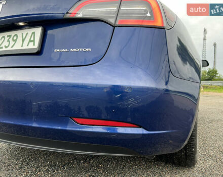 Синий Тесла Модель 3, объемом двигателя 0 л и пробегом 95 тыс. км за 18300 $, фото 15 на Automoto.ua