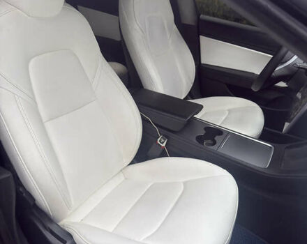 Синий Тесла Модель 3, объемом двигателя 0 л и пробегом 83 тыс. км за 19000 $, фото 8 на Automoto.ua