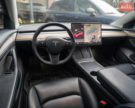 Синий Тесла Модель 3, объемом двигателя 0 л и пробегом 103 тыс. км за 20900 $, фото 16 на Automoto.ua