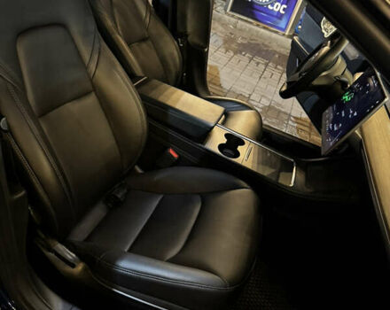 Синий Тесла Модель 3, объемом двигателя 0 л и пробегом 76 тыс. км за 19000 $, фото 11 на Automoto.ua