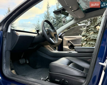 Синий Тесла Модель 3, объемом двигателя 0 л и пробегом 76 тыс. км за 19500 $, фото 13 на Automoto.ua